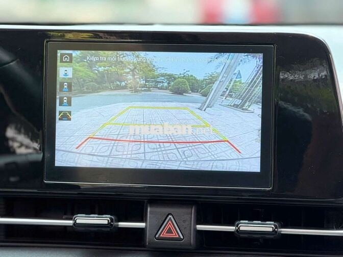 Hyundai Accent 2025 1.5 AT Tiêu Chuẩn Đen