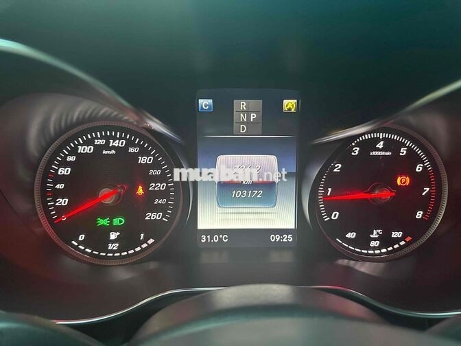 Mercedes-Benz GLC Đen Da Cao Cấp 5 Chỗ