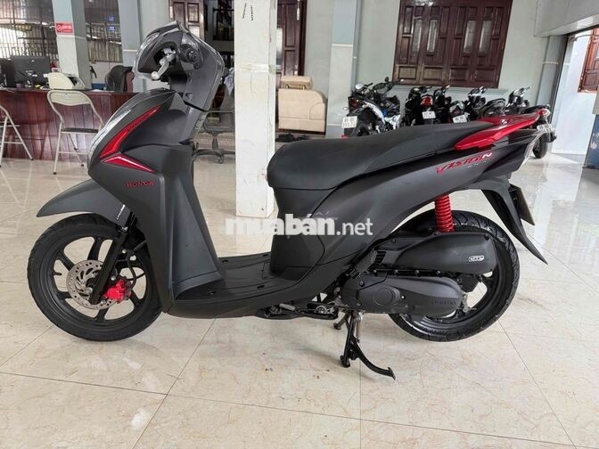 Honda Vision 2020 Đen