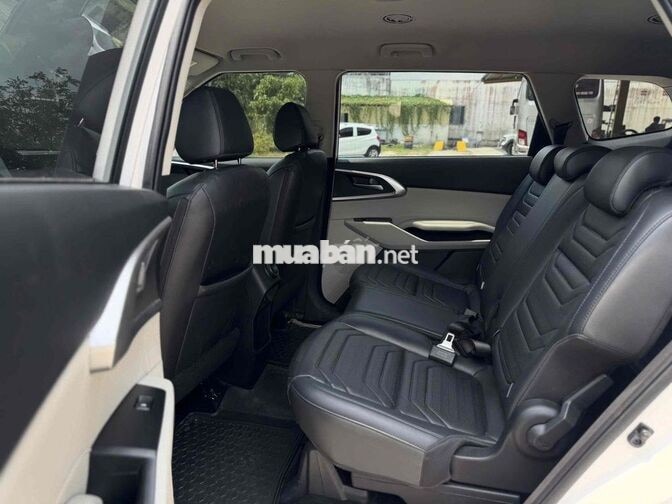 Kia Carens Luxury 2025 Trắng 7 chỗ Số tự động