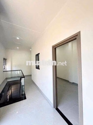 bán nhà giá rẻ gần cầu bửu hoà, biên hoà. dt 63m2 giá 2tỷ890tr