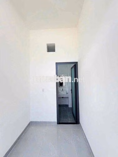 bán nhà giá rẻ gần cầu bửu hoà, biên hoà. dt 63m2 giá 2tỷ890tr