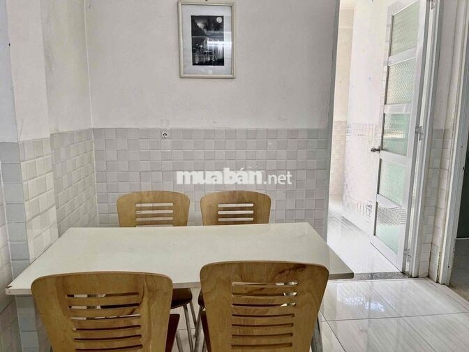 Căn hộ 1 PN tách bếp – QL50, P6, Q8 – Giá 5 triệu FULL nội thất
