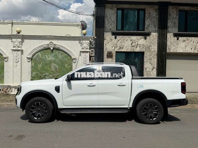 Ford Ranger Wildtrak 2024 Trắng Tự động