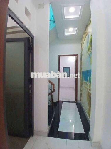 Nhà 1 trệt 3 lầu hẻm 151 liên khu 4/5 BHH B bình tân