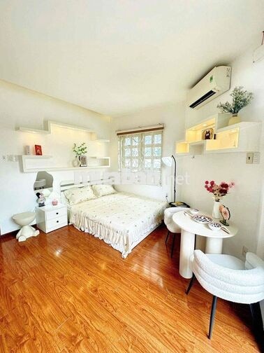 Phòng 1pn 1pk, ban công_diện tích 40m2_Hẻm 74 Trương Quốc Dung