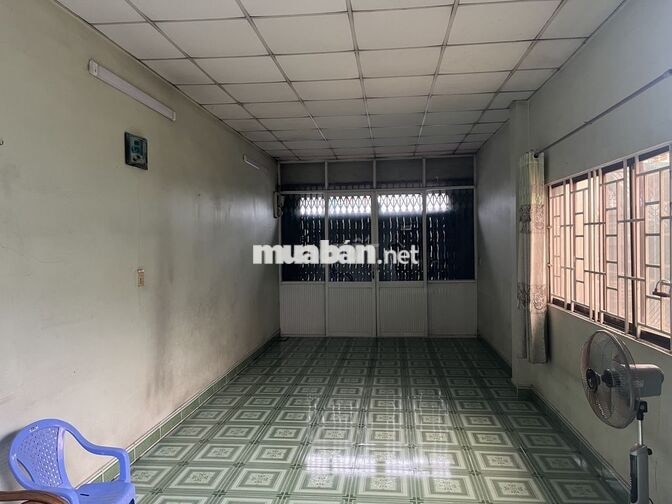 CHO THUÊ XƯỞNG 700M QUỐC LỘ 1K DĨ AN CÓ VĂN PHÒNG