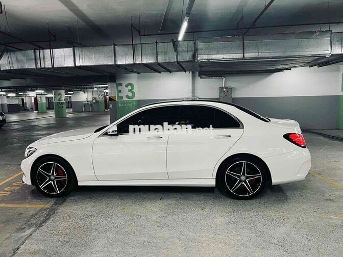 CẦN BÁN XE MẸC C300 - 2016