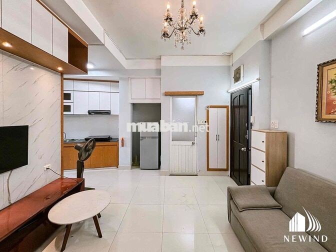 Căn hộ 1PN ban công Full NT_Thang máy_Gần đại học NTT_Luật Q