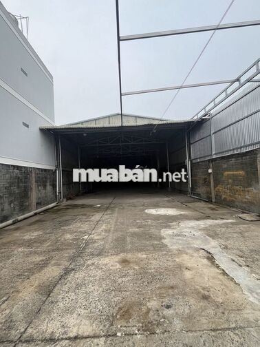 CHO THUÊ XƯỞNG 700M QUỐC LỘ 1K DĨ AN CÓ VĂN PHÒNG