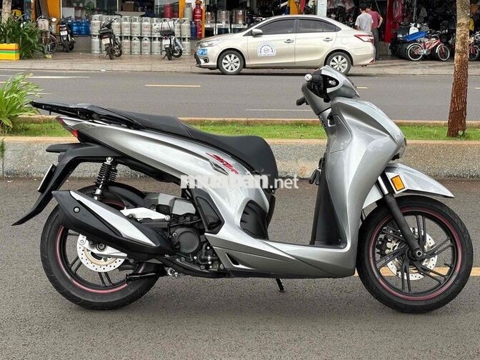 Honda SH 350i 2022 Bạc Thái Lan