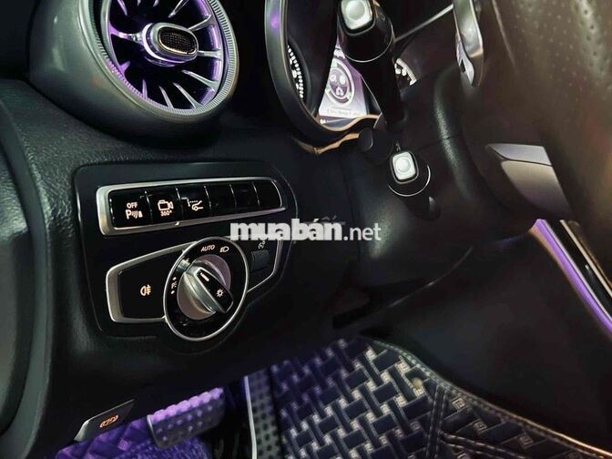 CẦN BÁN XE MẸC C300 - 2016