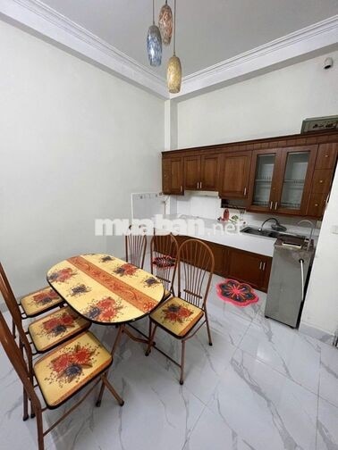 Cho thuê nhà riêng ngõ 147 Tân Mai -40m2-4 tầng -4 ngủ