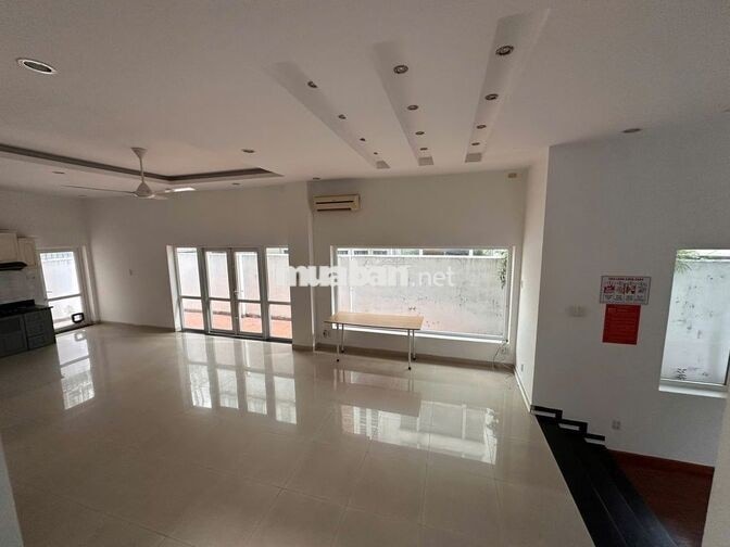 NHÀ ĐƯỜNG NGUYỄN MINH HOÀNG DIỆN TÍCH: 8X20M TRỆT 2 LẦU CHO THUÊ