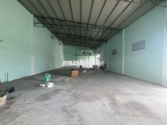CHO THUÊ XƯỞNG 230M GẦN TRUNG TÂM Y TẾ DĨ AN