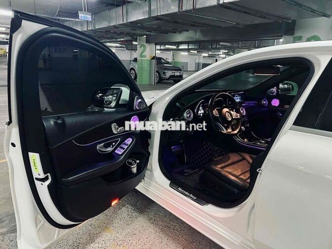 CẦN BÁN XE MẸC C300 - 2016