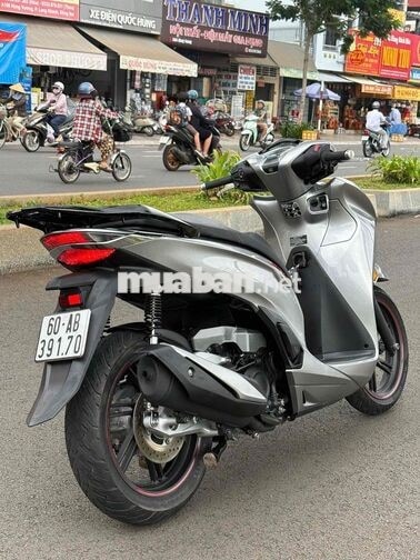 Honda SH 350i 2022 Bạc Thái Lan