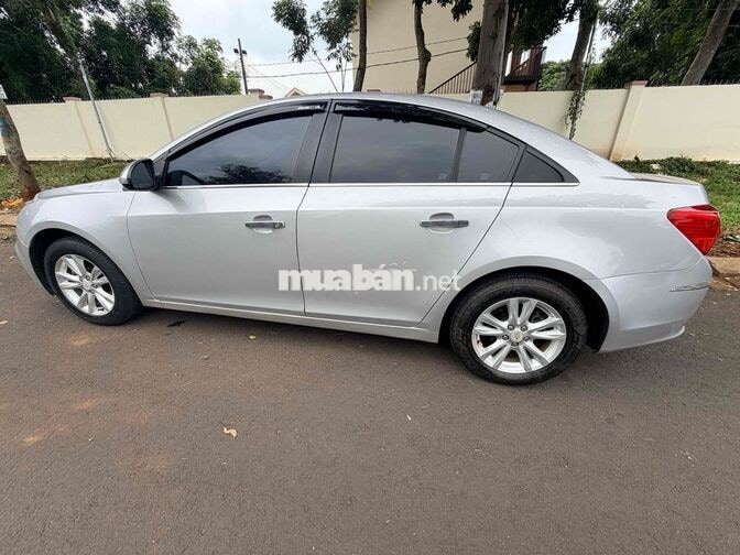 Chevrolet Cruze 2015 Bạc MT