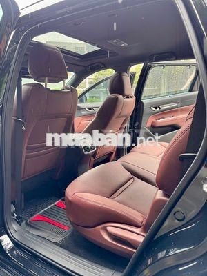Mazda CX-8 2.5 Signature AWD 2025 Đen 7 chỗ