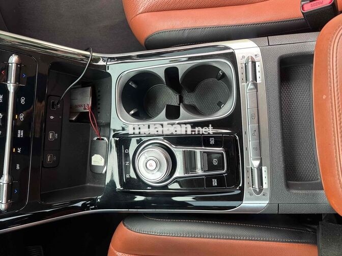 🚀🚀🚀Kia Carnival Signature 2022 Trắng Tự động