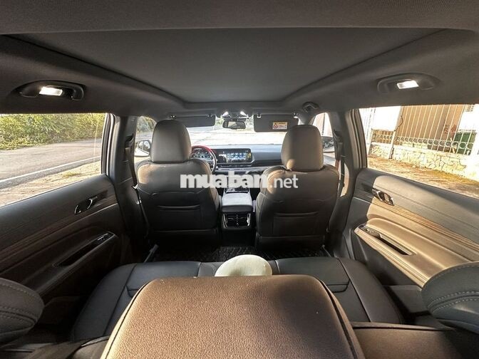 Ford Territory Trắng 12.900 km Việt Nam