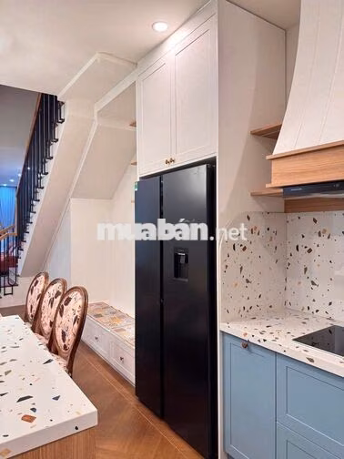 CHO THUÊ NHÀ 2 TẦNG ĐẸP - KHU VỰC HẢI CHÂU