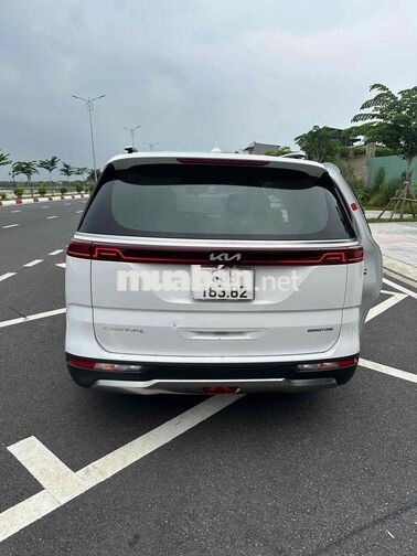 🚀🚀🚀Kia Carnival Signature 2022 Trắng Tự động