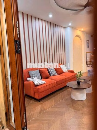 CHO THUÊ NHÀ 2 TẦNG ĐẸP - KHU VỰC HẢI CHÂU