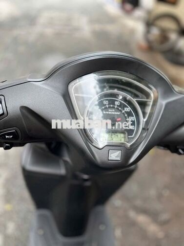 Honda Vision 110cc 2022 bs 59x4-54821