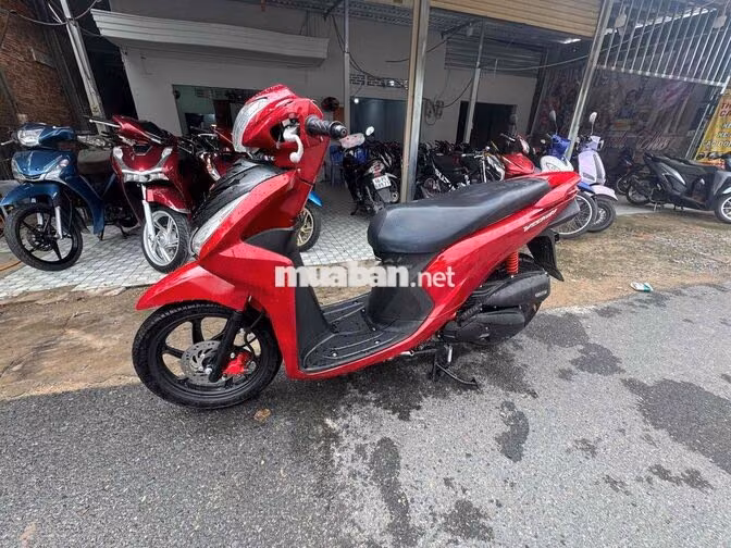 Honda Vision 2018 màu Đỏ