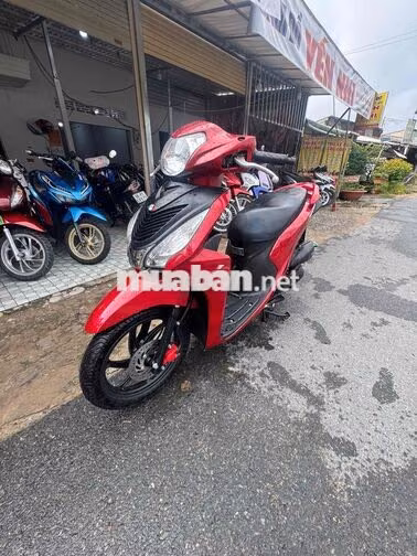 Honda Vision 2018 màu Đỏ