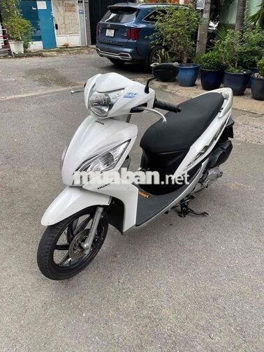 Honda Vision Trắng Ngọc Trinh bstp xe zin