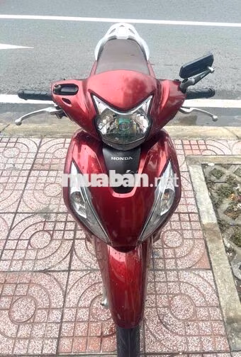 Honda Vision 2024 Cao Cấp màu Đỏ