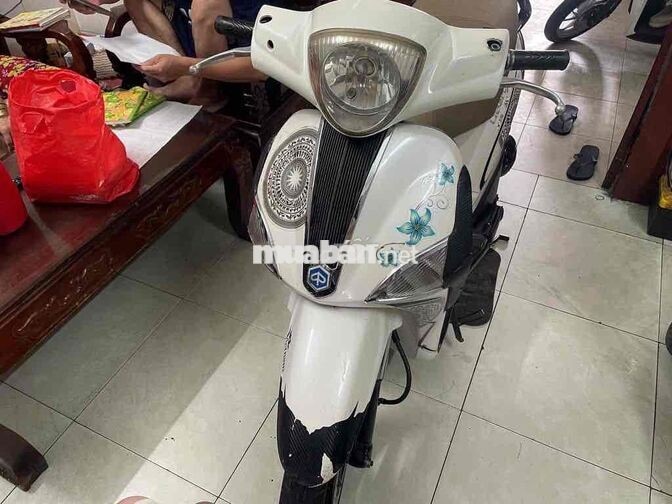 Piaggio Liberty Fi Trắng Xăng