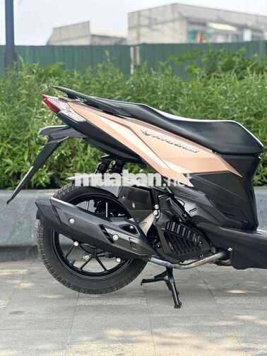 Bán xe vario 150 mẫu củ đời 2018