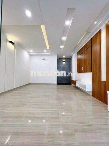 Cho thuê nhà MT 18A Trường Sơn, Phường 15, Quận 10 
