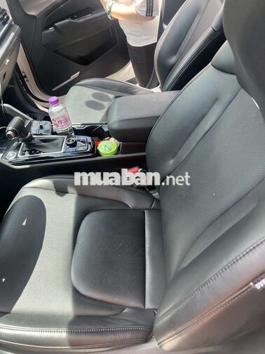 Kia Sportage Premium Trắng 21426 km