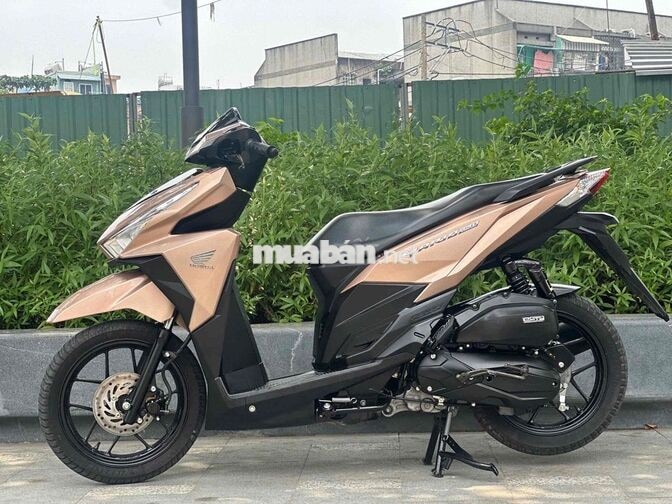 Bán xe vario 150 mẫu củ đời 2018
