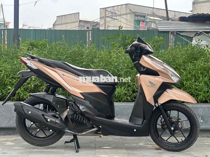Bán xe vario 150 mẫu củ đời 2018