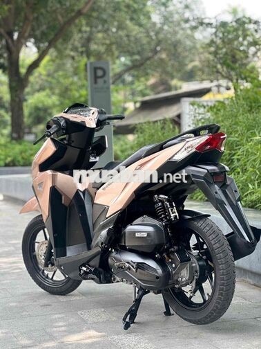 Bán xe vario 150 mẫu củ đời 2018
