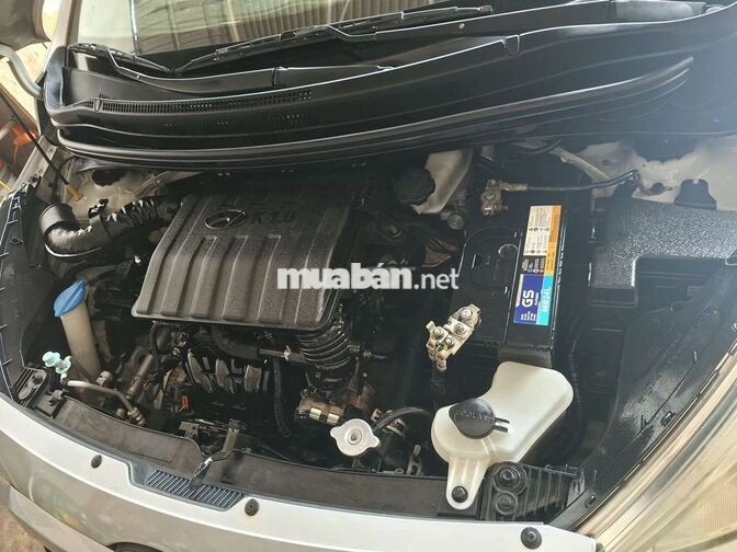 Hyundai Grand i10 2016 Hatchback Bạc