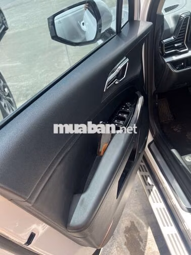 Kia Sportage Premium Trắng 21426 km