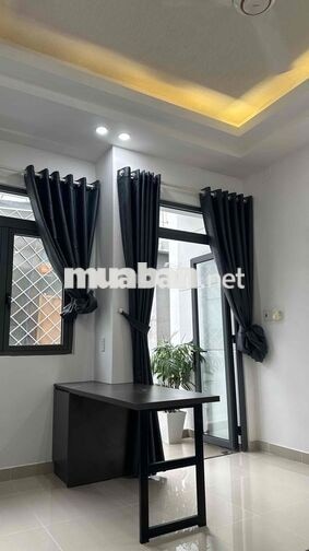 CĂN HỘ DỊCH VỤ FULL NỘI THẤT BAN CÔNG - 6Tr9 - 25m²