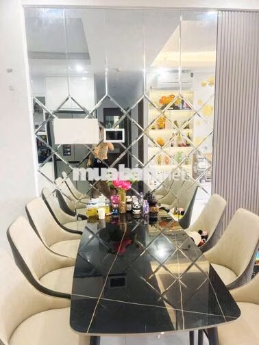 (9754) opal skyline Nguyễn Văn tiết 3pn,2 WC: 3,099 tỷ