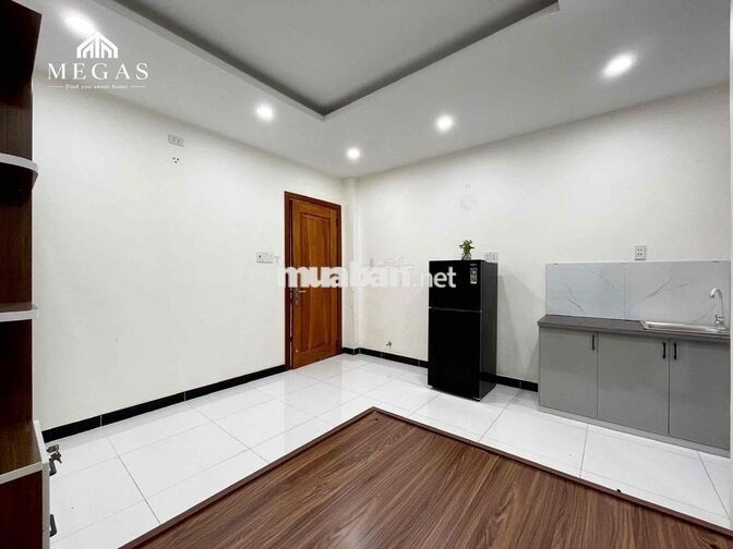 CĂN HỘ MỚI XÂY 30M2 _FULL NỘI THẤT THOÁNG MÁT NẰM NGAY ETOWN CỘNG HOÀ
