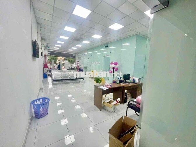 CHO THUÊ MẶT TIỀN HTP 10x30m GIÁ 60tr/th