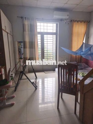 Nhà cho thuê gần Vincom 550 Dĩ An