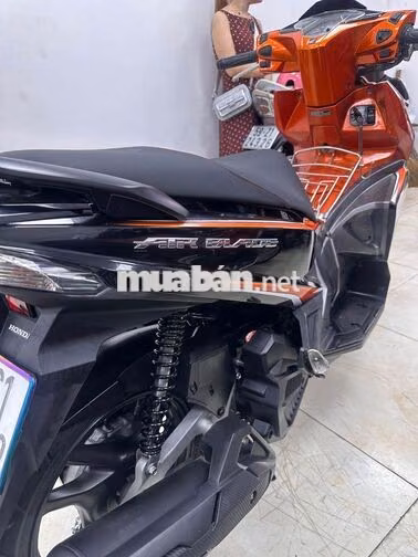 Honda Airblade 2017 Cam đen