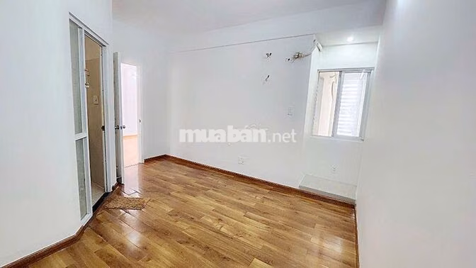 Bán căn ban công Ehome 3, nhà trống 2PN, 2WC, block A8, giá 2,76 tỷ