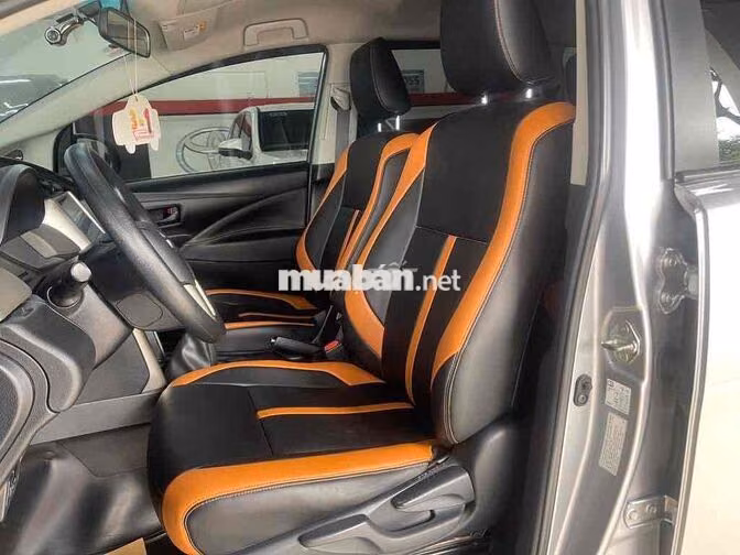 Toyota Innova 2.0E 2021 Số sàn